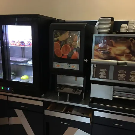 Отель Arma Ristorante Арма-ди-Таджа